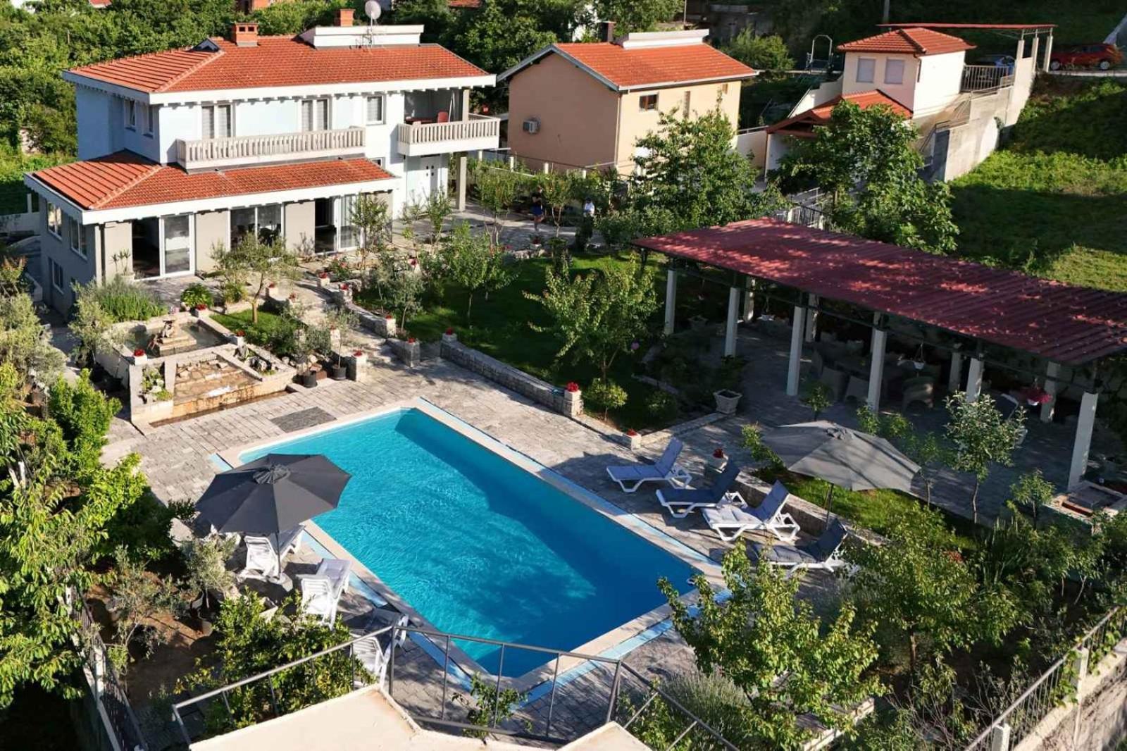 Pool House Maslina Leilighet Mostar Eksteriør bilde