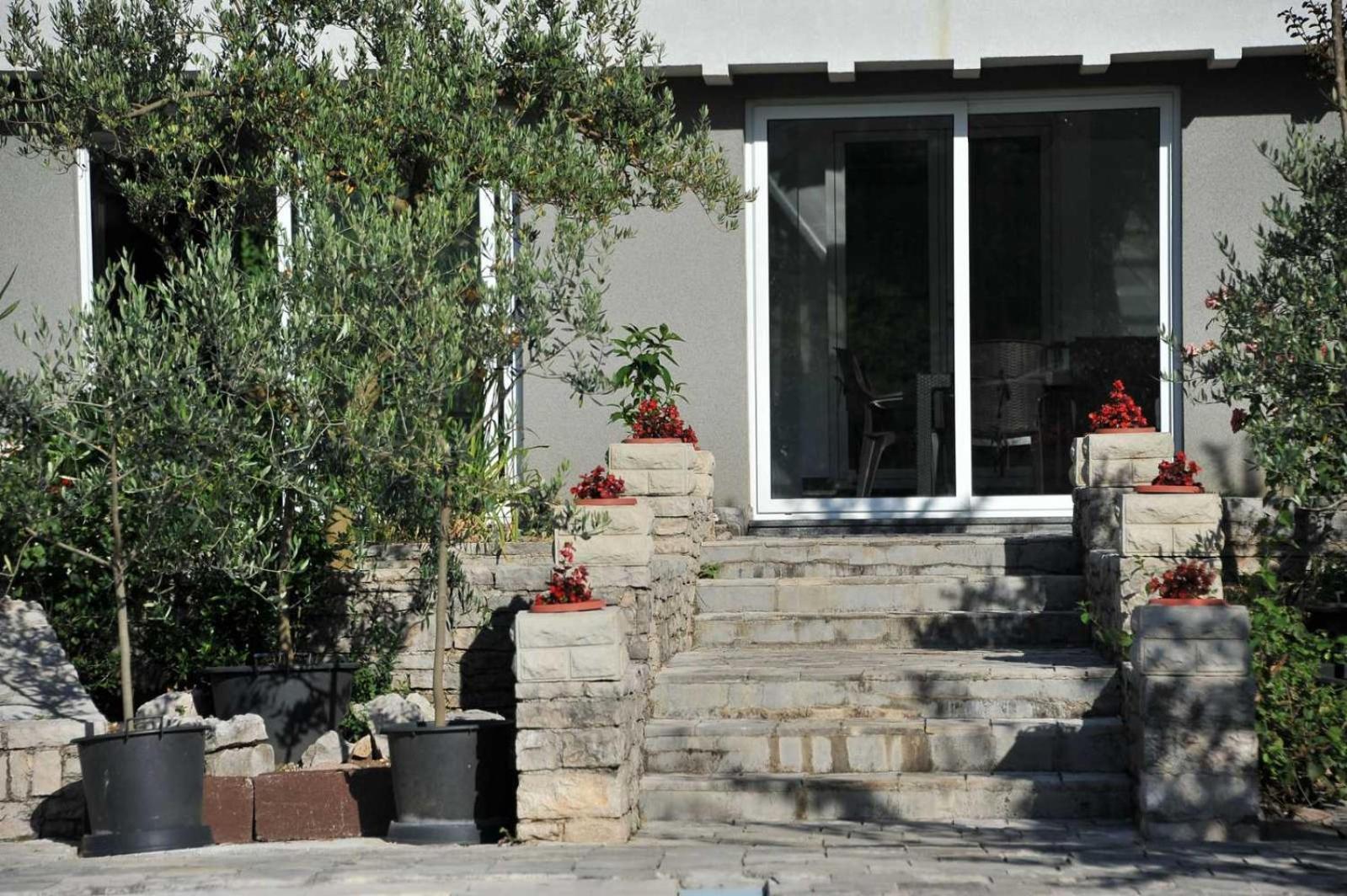 Pool House Maslina Leilighet Mostar Eksteriør bilde