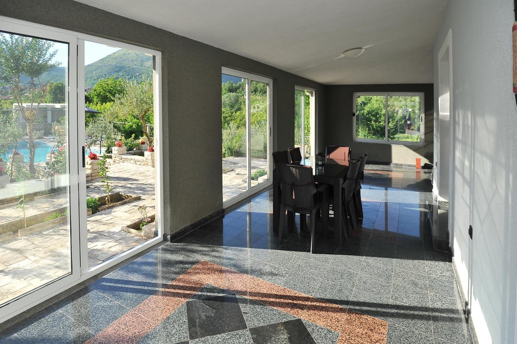 Pool House Maslina Leilighet Mostar Eksteriør bilde